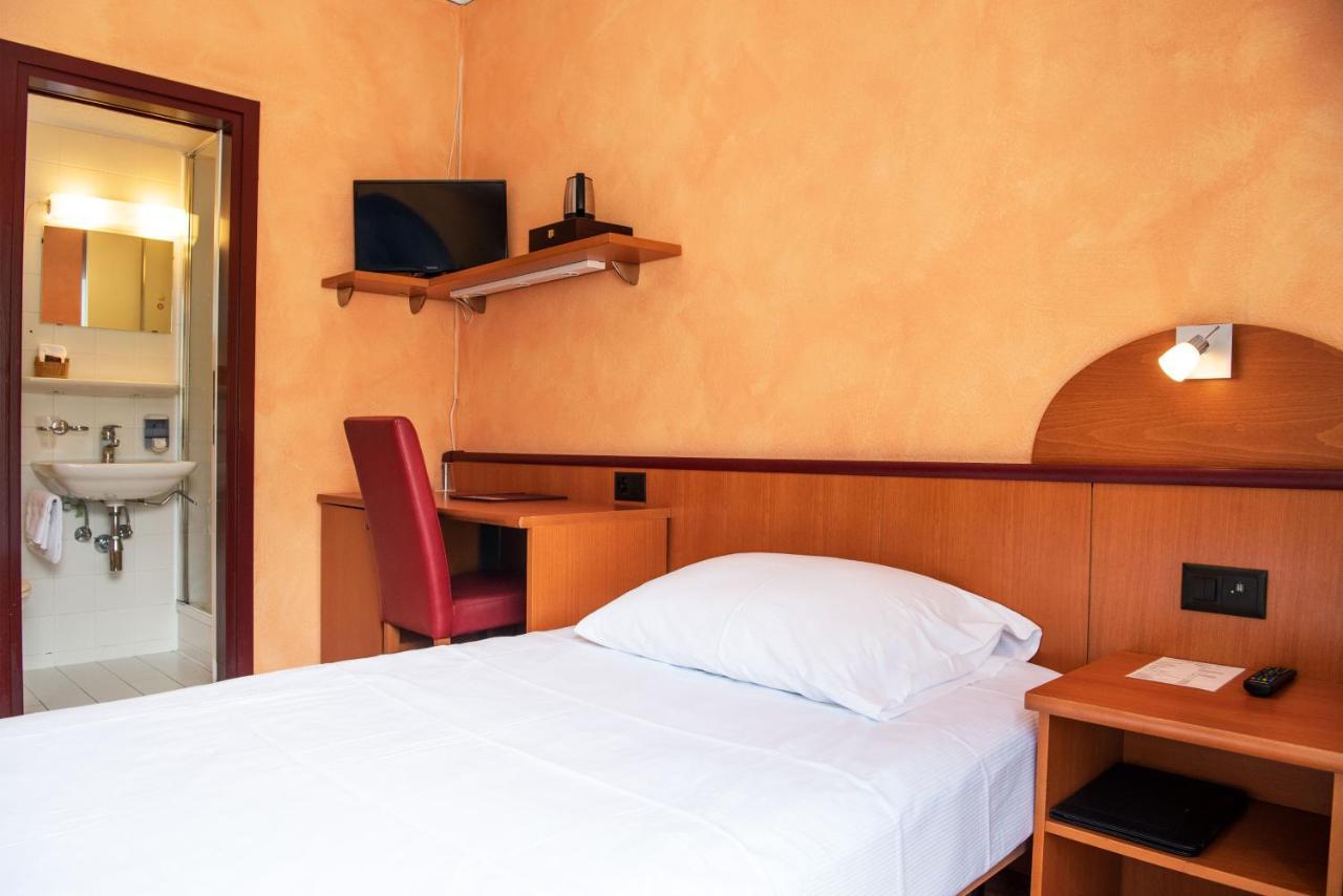 Hotel Al Giardinetto Biasca Exteriér fotografie