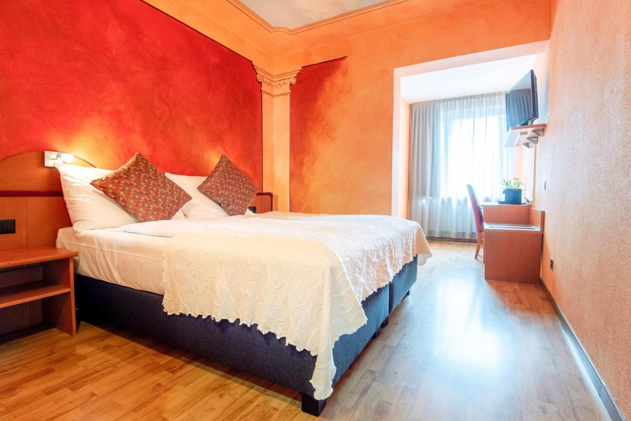 Hotel Al Giardinetto Biasca Exteriér fotografie